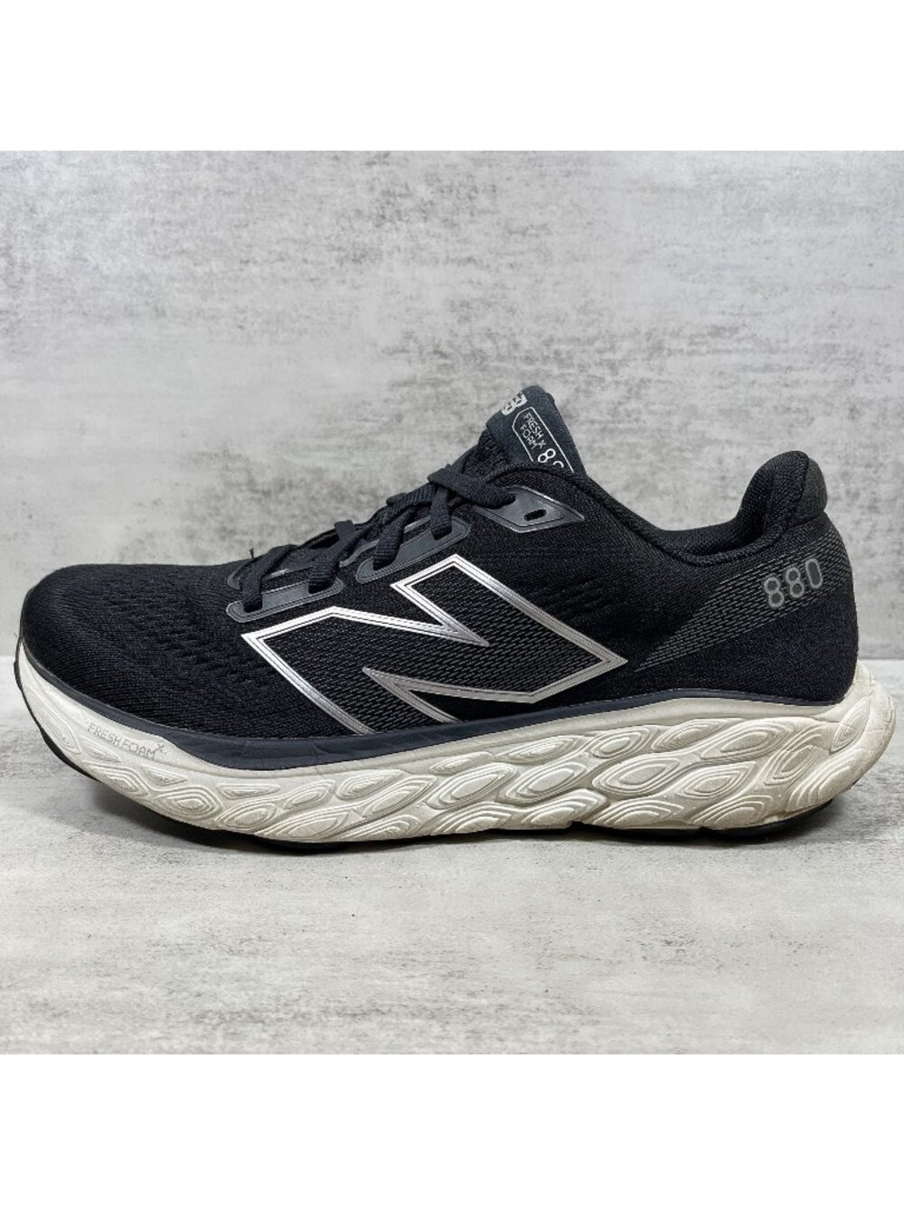 New Balance Fresh Foam 880v14 Running Shoes - Women's Size 9 - Black